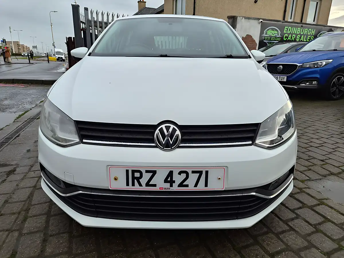 Used 2014 Volkswagen Polo Bluemotion Tech Se White - Interior and Exterior details 2