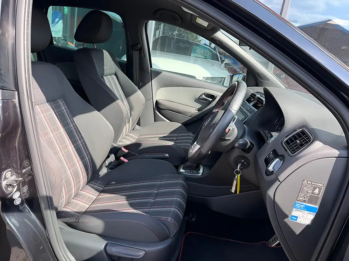 Used 2014 Volkswagen Polo GTI Black - Interior and Exterior details 13