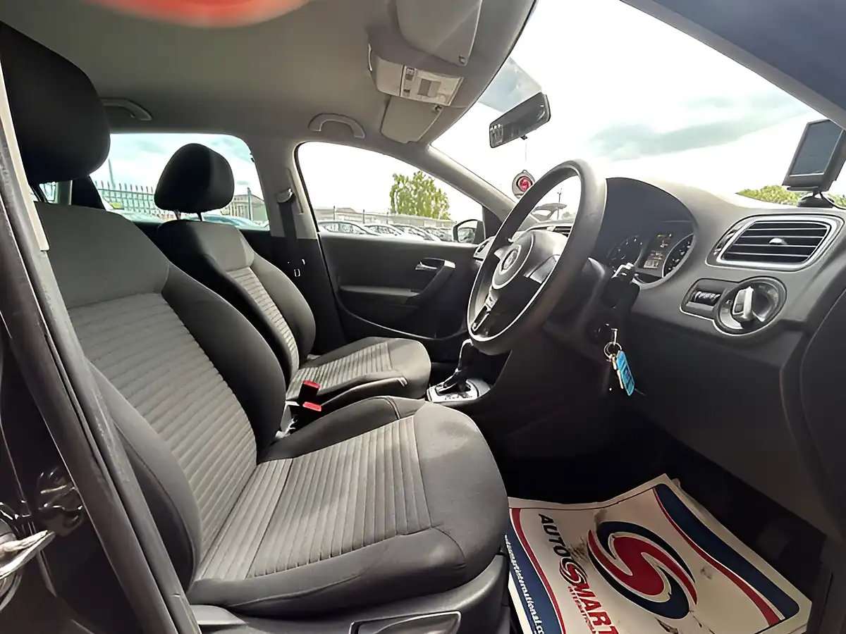 Used 2014 Volkswagen Polo Match Edition Black - Interior and Exterior details 6