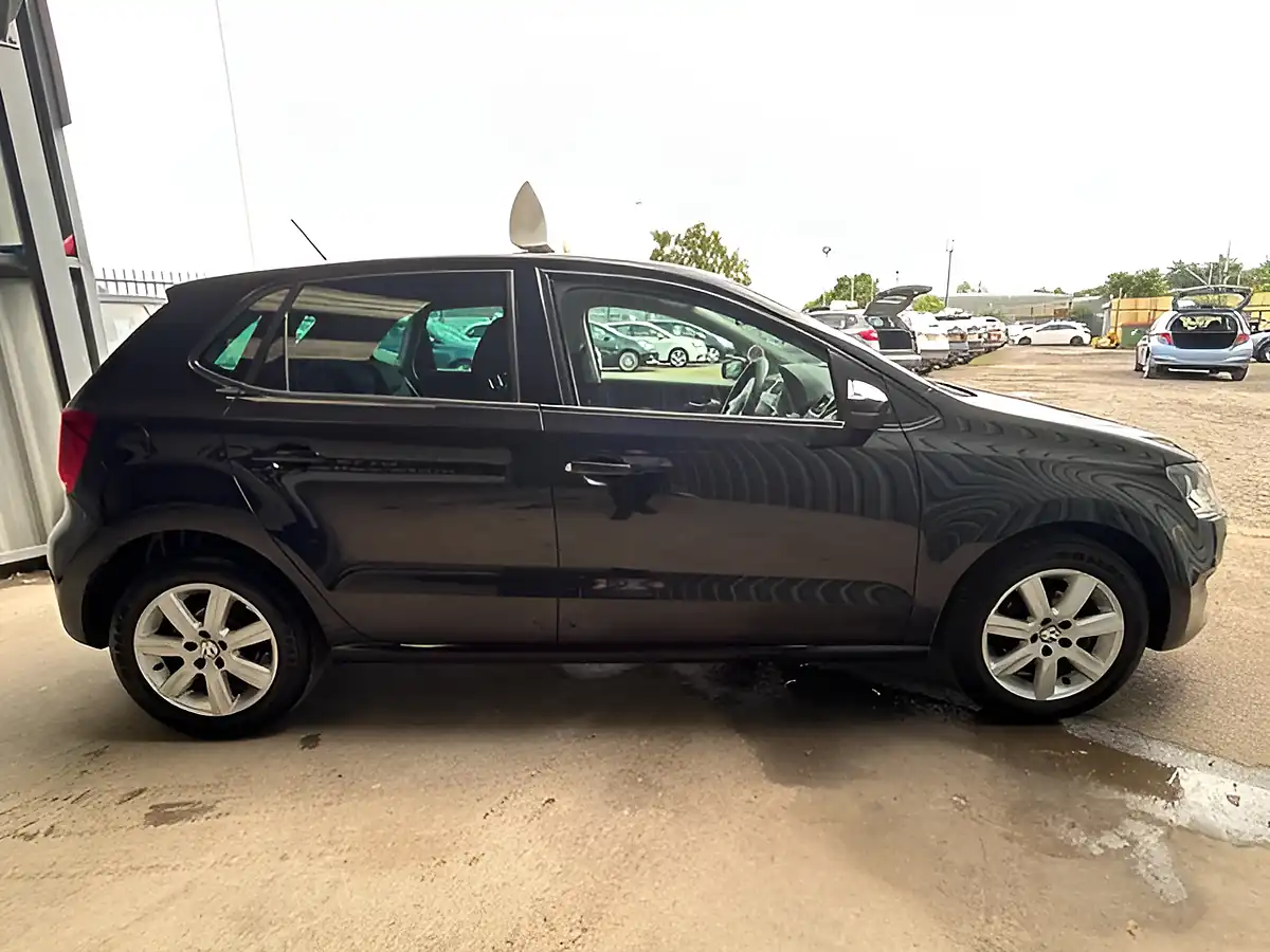 Used 2014 Volkswagen Polo Match Edition Black - Interior and Exterior details 8