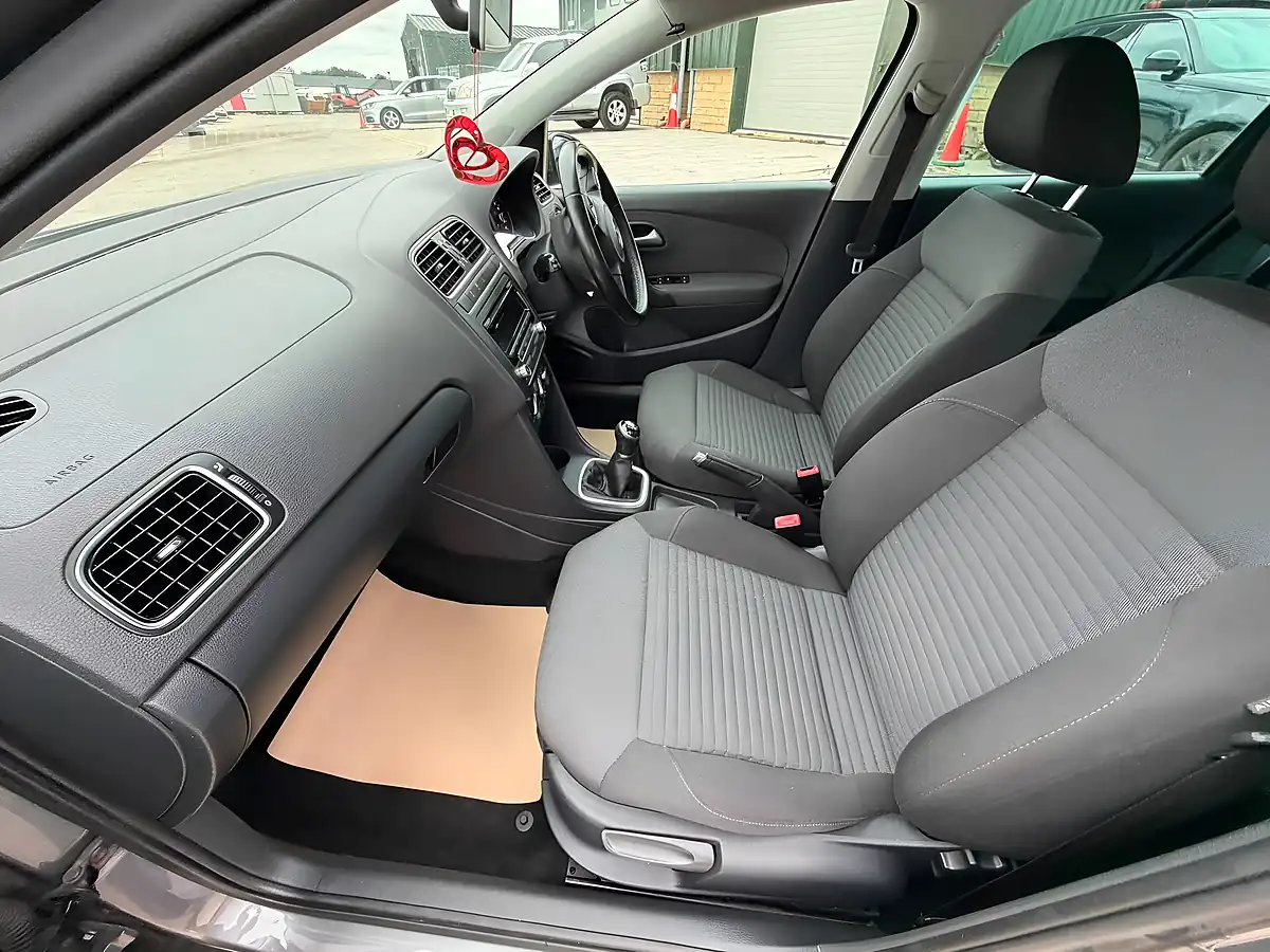 Used 2014 Volkswagen Polo Match Edition Grey - Interior and Exterior details 20