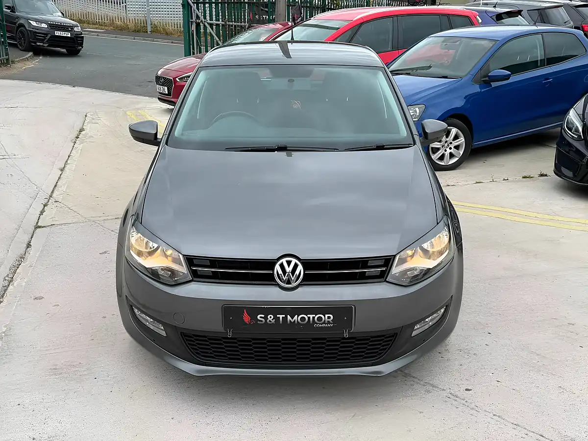 Used 2014 Volkswagen Polo Match Edition Grey - Interior and Exterior details 3