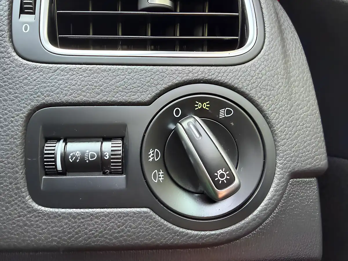 Used 2014 Volkswagen Polo Match Edition Red - Interior and Exterior details 15