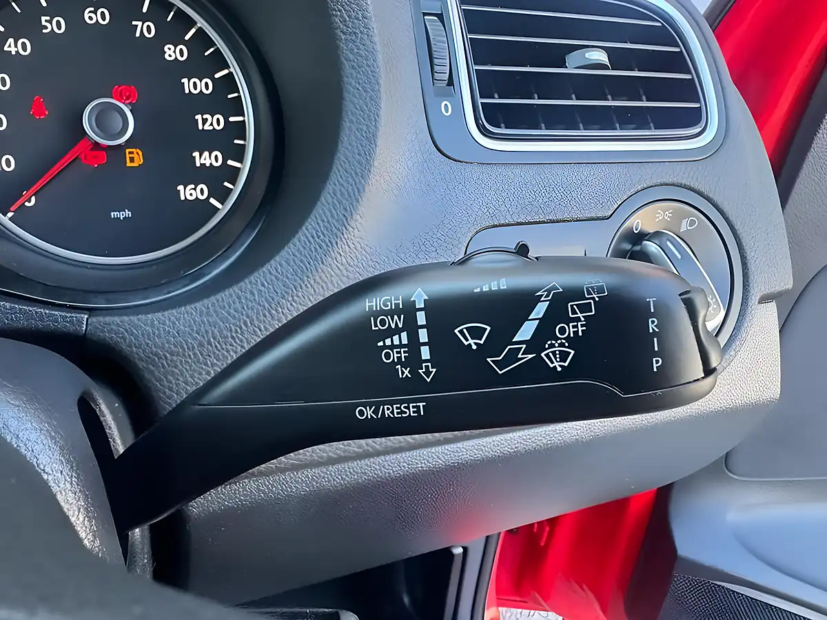 Used 2014 Volkswagen Polo Match Edition Red - Interior and Exterior details 16