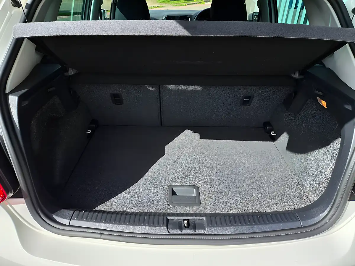 Used 2014 Volkswagen Polo Match Edition White - Interior and Exterior details 19