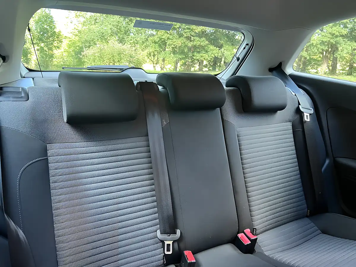Used 2014 Volkswagen Polo Match Edition White - Interior and Exterior details 17