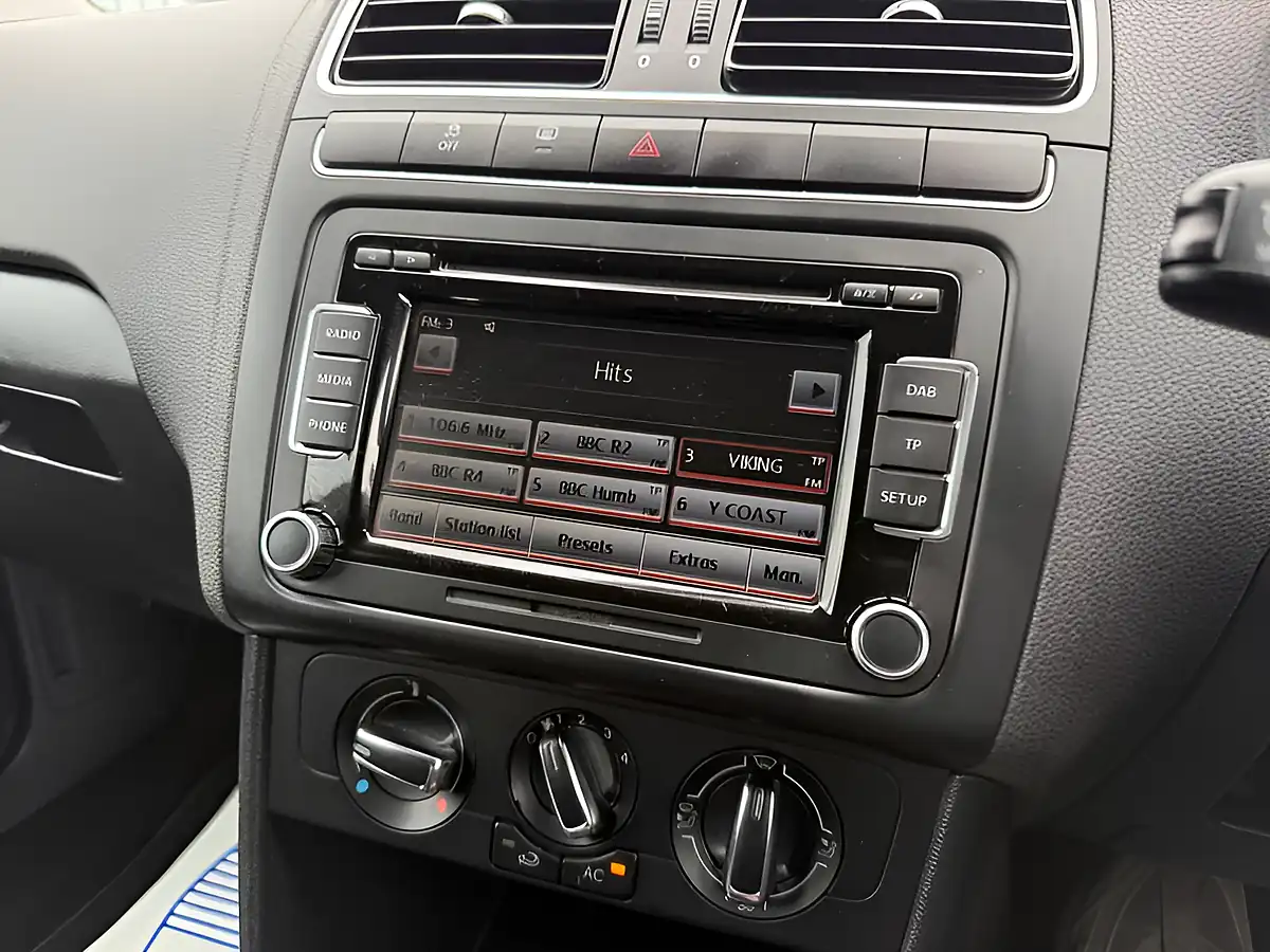 Used 2014 Volkswagen Polo Match Edition White - Interior and Exterior details 10