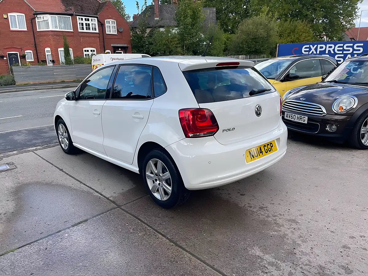 Used 2014 Volkswagen Polo Match Edition White - Interior and Exterior details 5