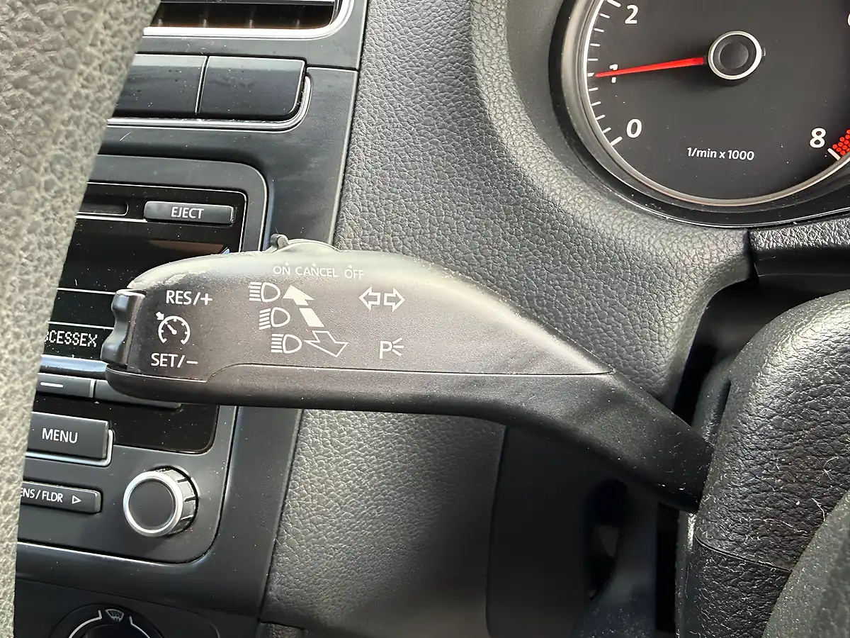 Used 2014 Volkswagen Polo Match Edition White - Interior and Exterior details 10