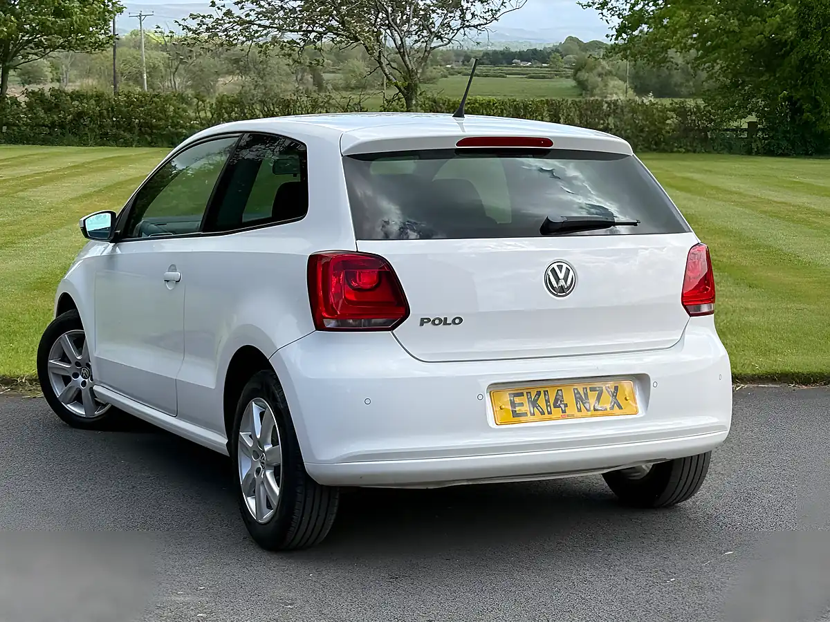 Used 2014 Volkswagen Polo Match Edition White - Interior and Exterior details 5