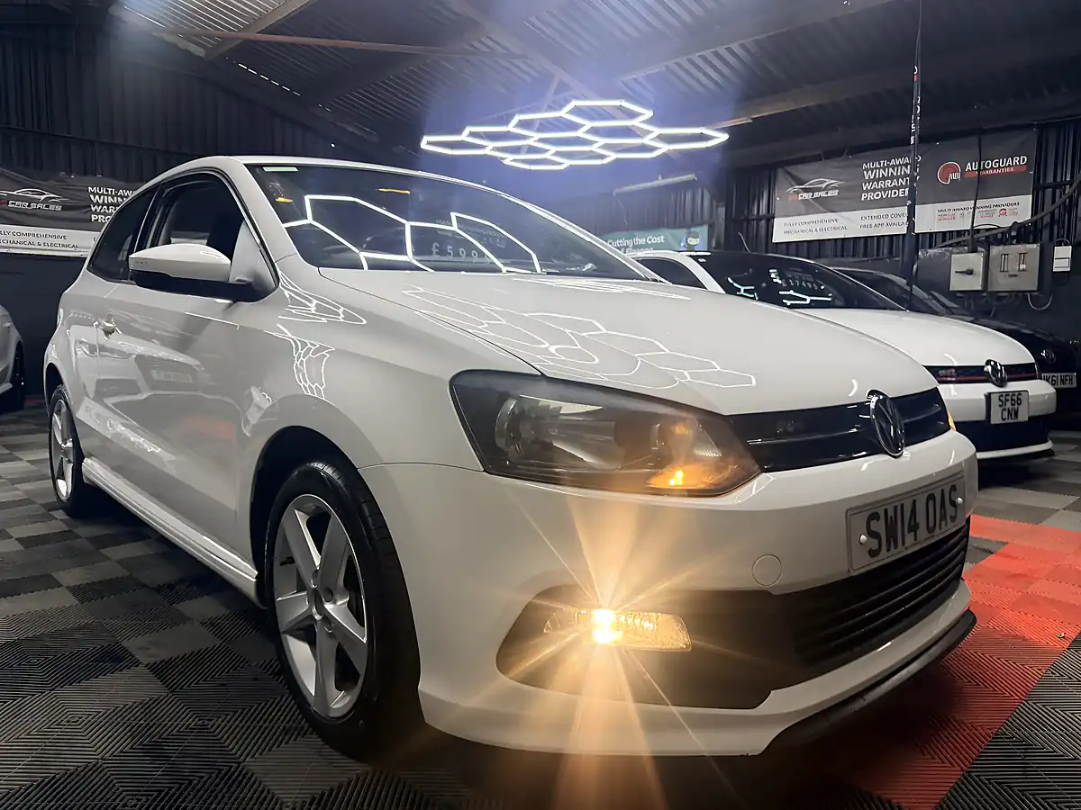 Used 2014 Volkswagen Polo R-Line Style White - Interior and Exterior details 12
