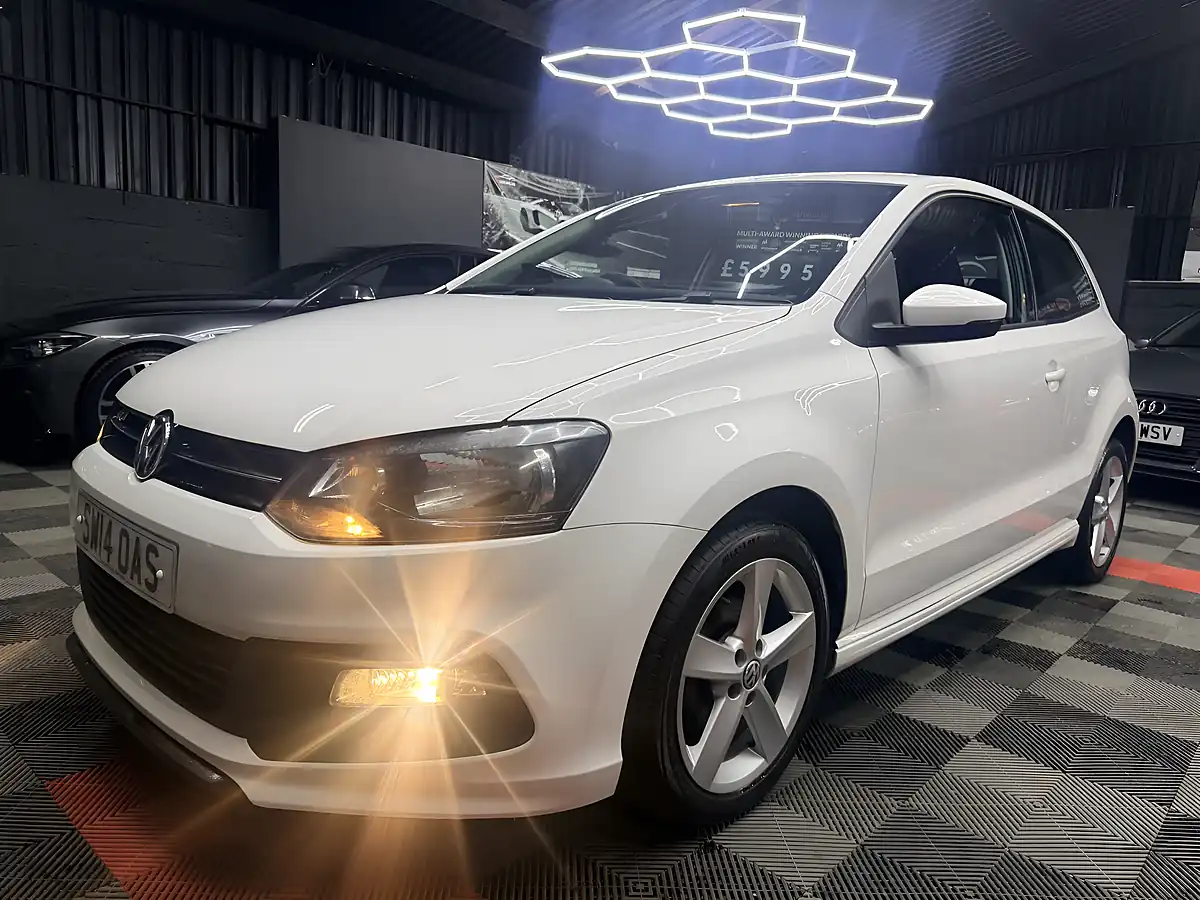 Used 2014 Volkswagen Polo R-Line Style White - Interior and Exterior details 13