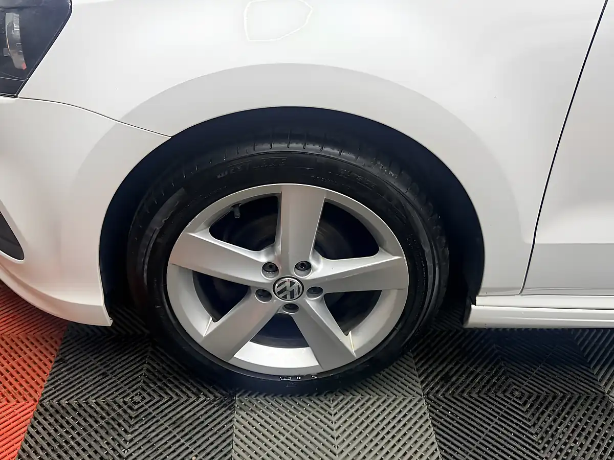 Used 2014 Volkswagen Polo R-Line Style White - Interior and Exterior details 17