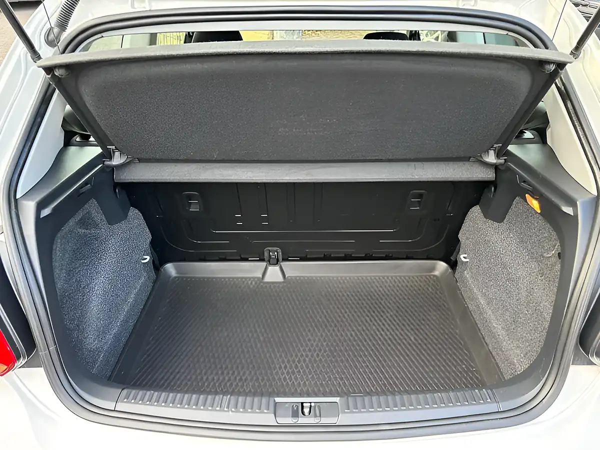 Used 2014 Volkswagen Polo R-Line Style White - Interior and Exterior details 13
