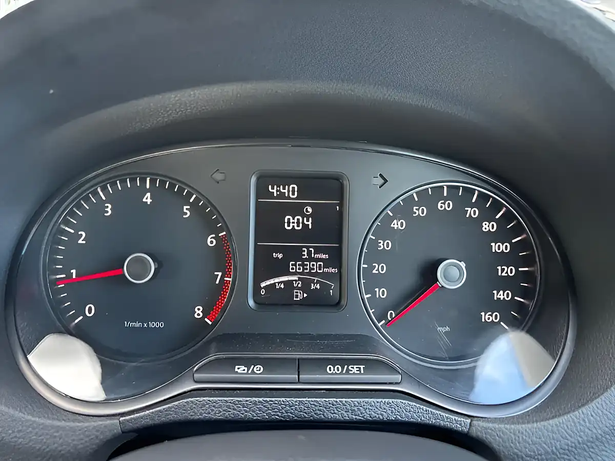Used 2014 Volkswagen Polo R-Line Style White - Interior and Exterior details 15