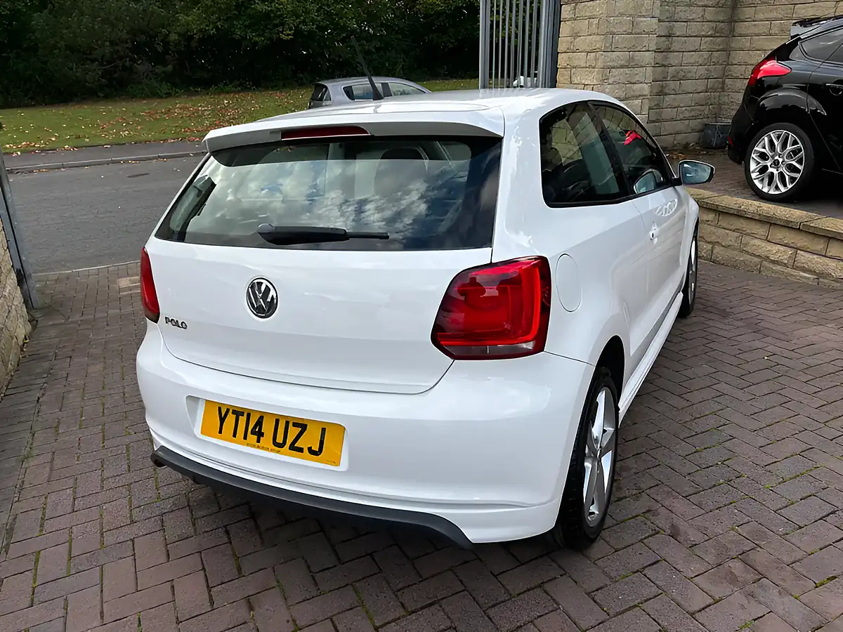 Used 2014 Volkswagen Polo R-Line Style White - Interior and Exterior details 9