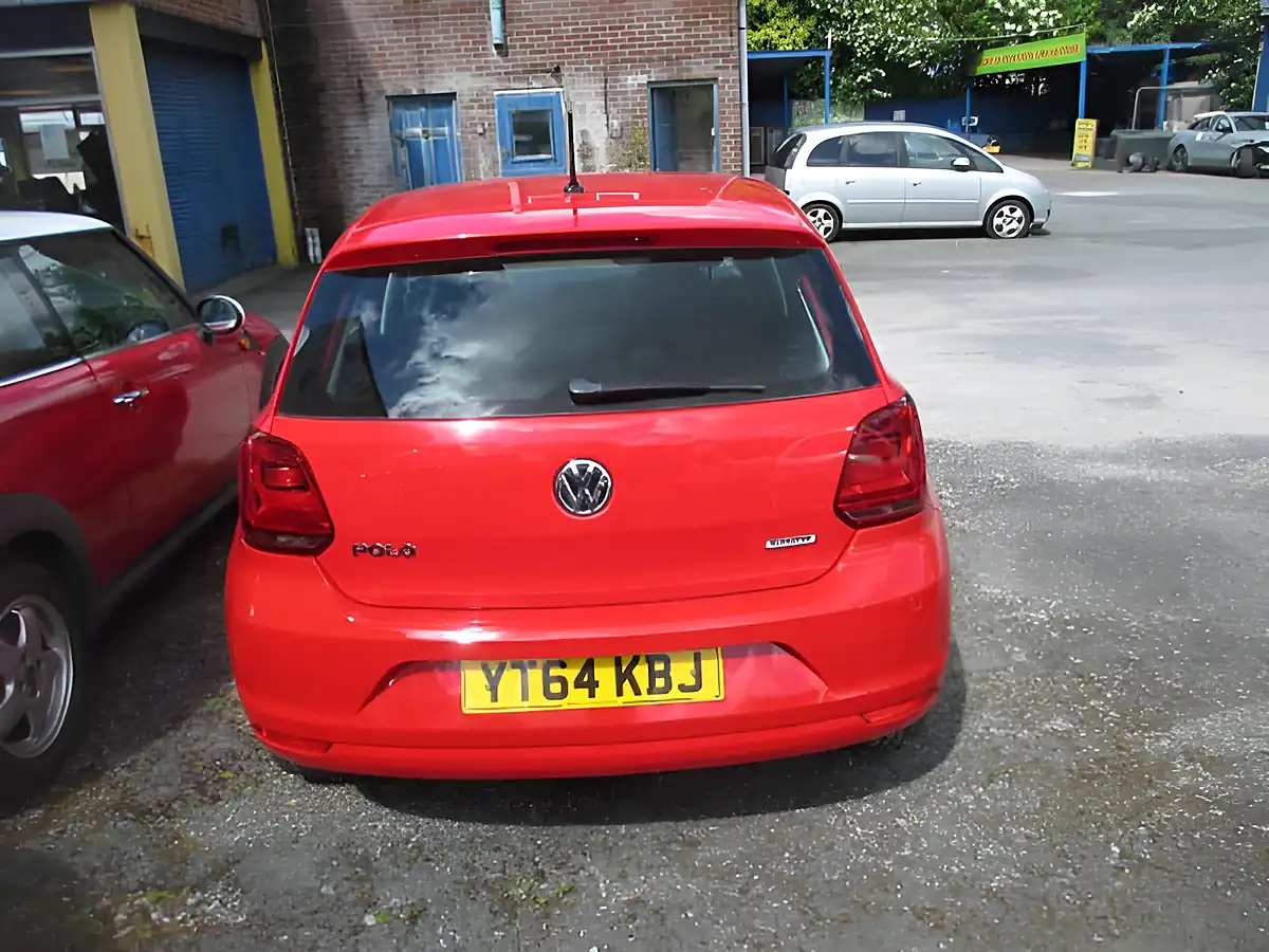 Used 2014 Volkswagen Polo Red - Interior and Exterior details 4