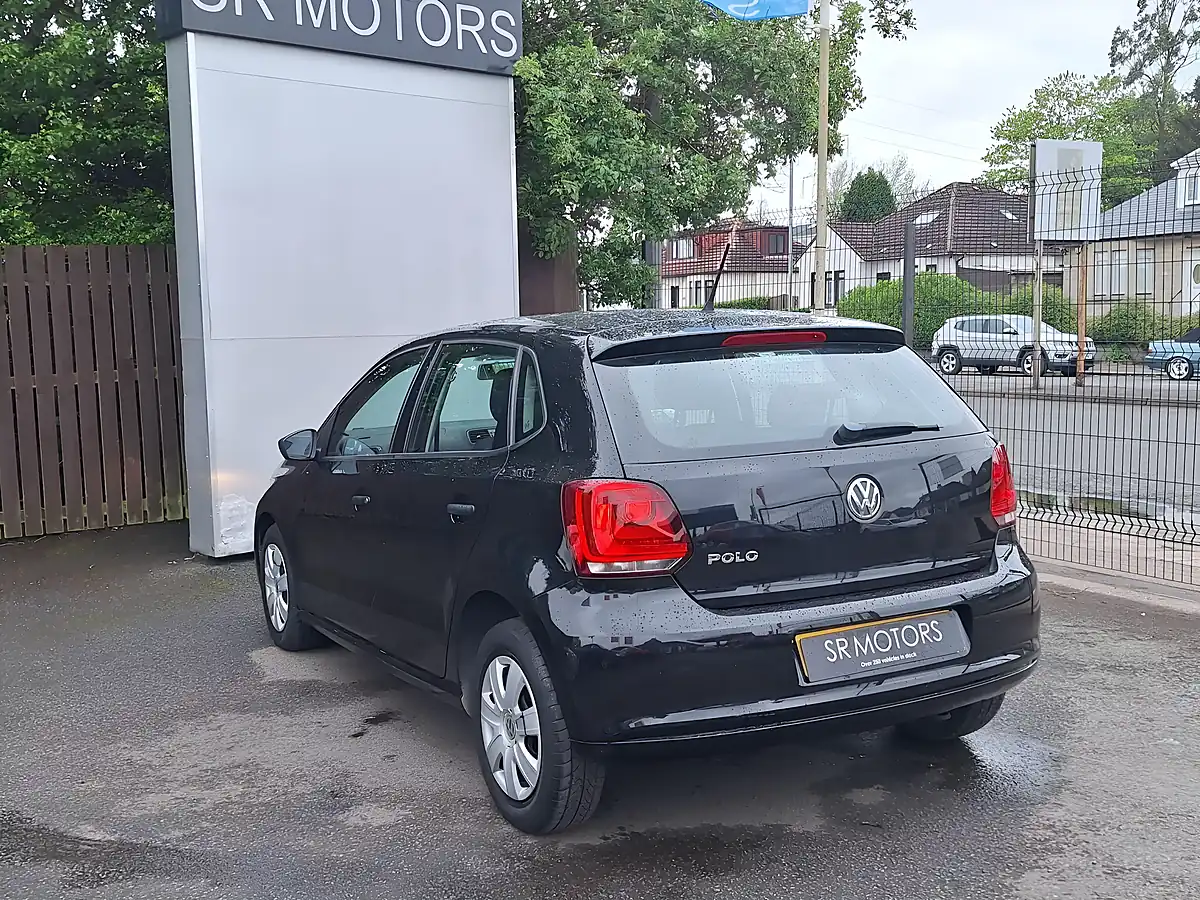 Used 2014 Volkswagen Polo S Black - Interior and Exterior details 4