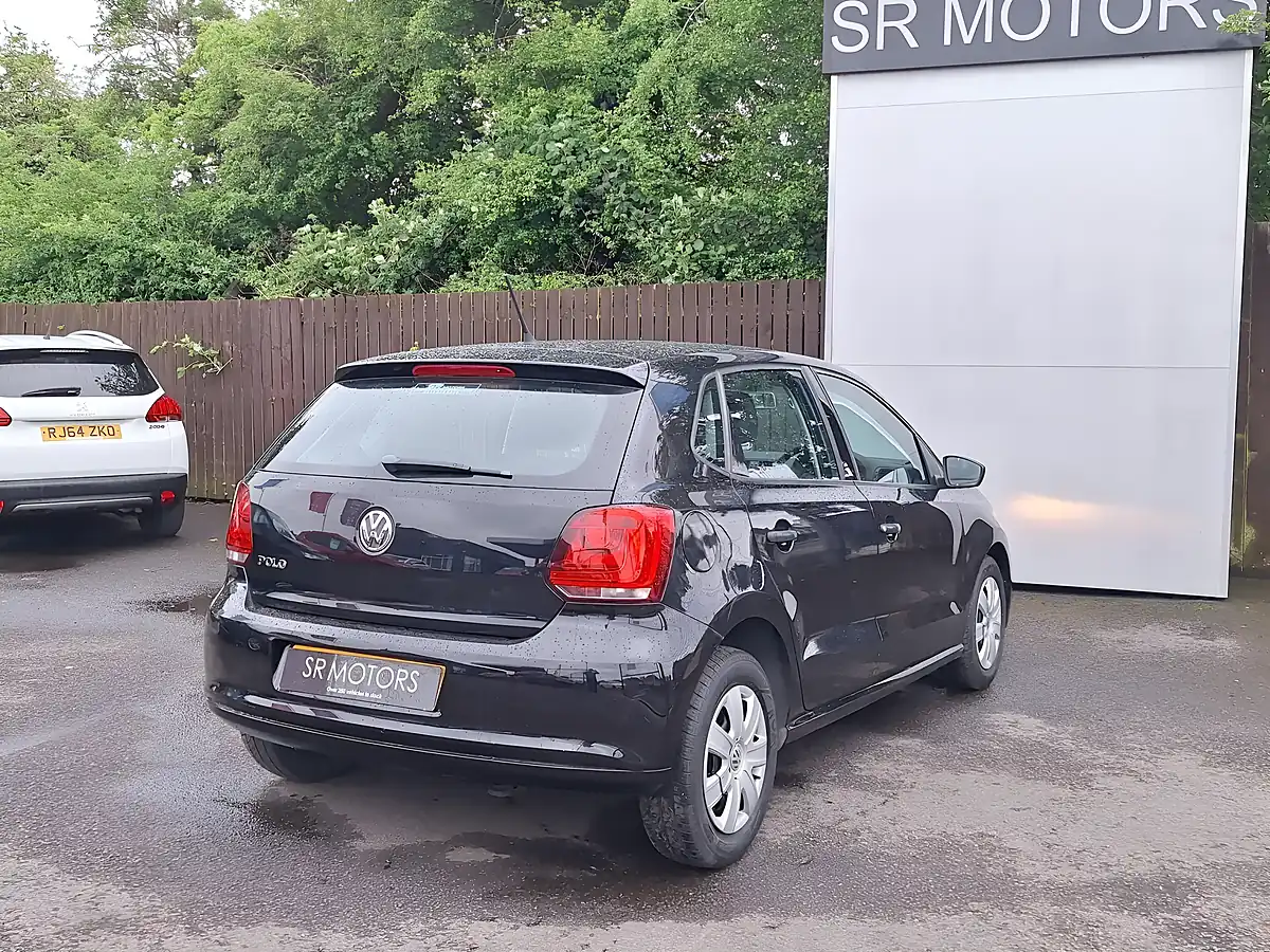 Used 2014 Volkswagen Polo S Black - Interior and Exterior details 8