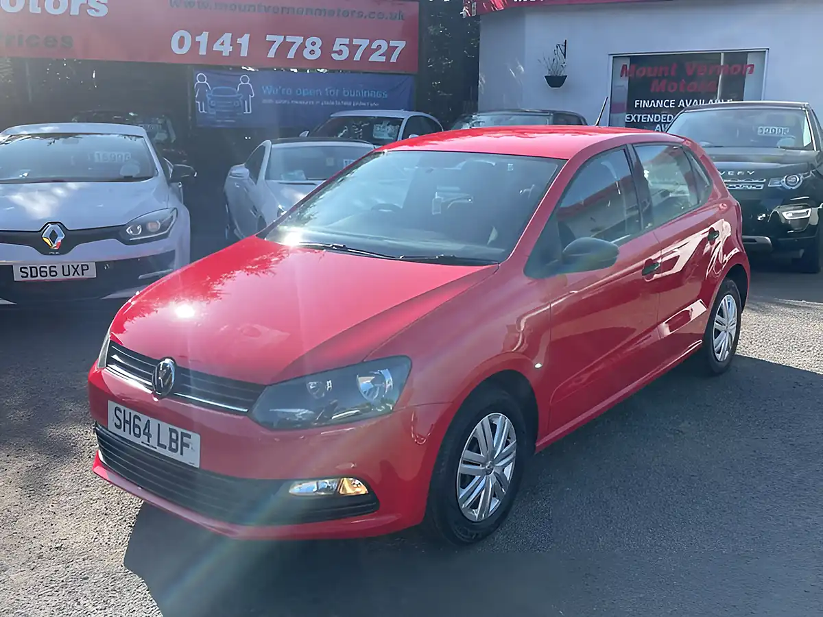 Used 2014 Volkswagen Polo S Red - Interior and Exterior details 2