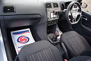 Used 2014 Volkswagen Polo S Silver - Interior and Exterior details 12