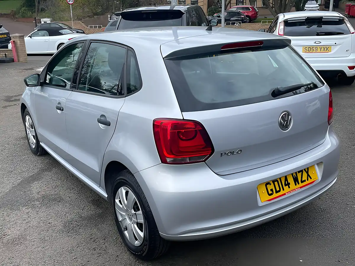 Used 2014 Volkswagen Polo S Silver - Interior and Exterior details 6