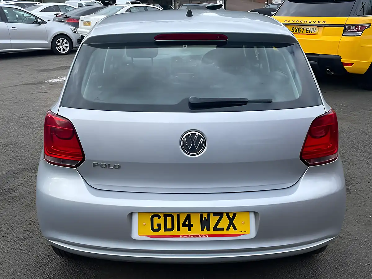 Used 2014 Volkswagen Polo S Silver - Interior and Exterior details 7