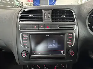 Used 2014 Volkswagen Polo Se Bluemotion Tech Red - Interior and Exterior details 11