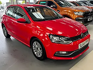 Used 2014 Volkswagen Polo Se Bluemotion Tech Red - Interior and Exterior details 5