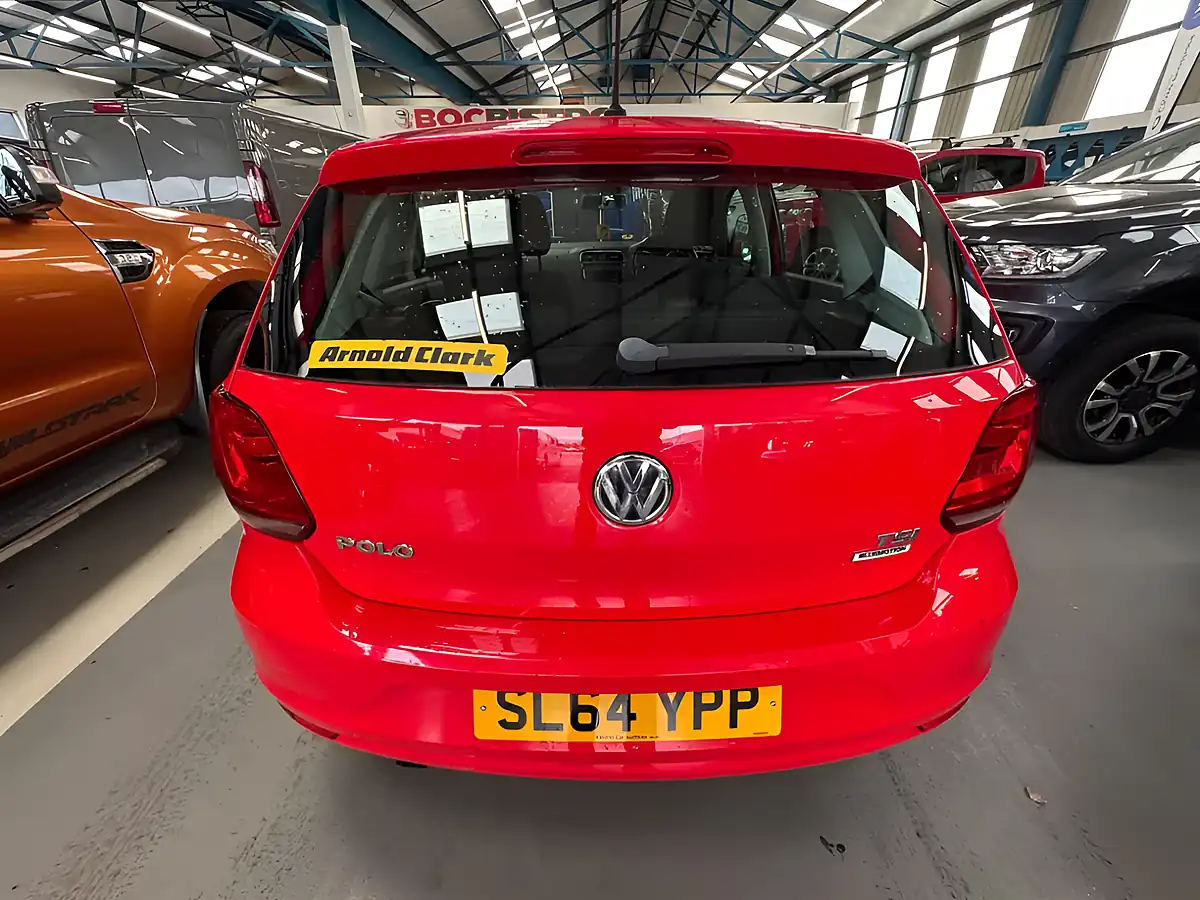 Used 2014 Volkswagen Polo Se Bluemotion Tech Red - Interior and Exterior details 7