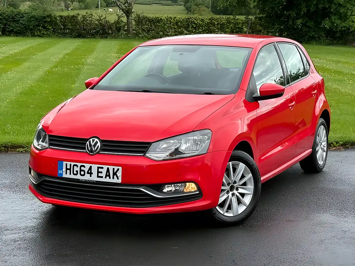 Used 2014 Volkswagen Polo Se Red - Interior and Exterior details 3