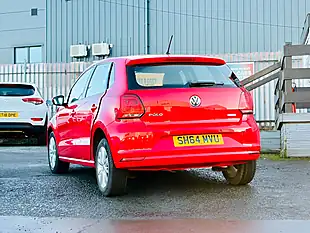 Used 2014 Volkswagen Polo Se Red - Interior and Exterior details 16