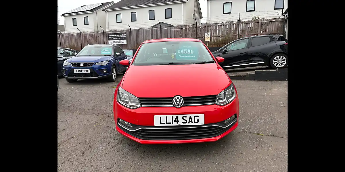 Used 2014 Volkswagen Polo Se Red - Interior and Exterior details 2