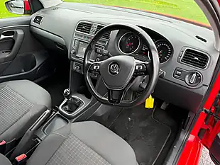 Used 2014 Volkswagen Polo Se Red - Interior and Exterior details 9