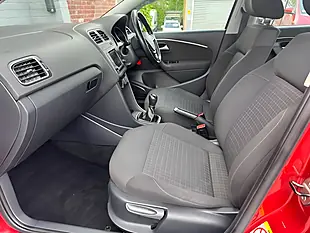 Used 2014 Volkswagen Polo Se Red - Interior and Exterior details 11