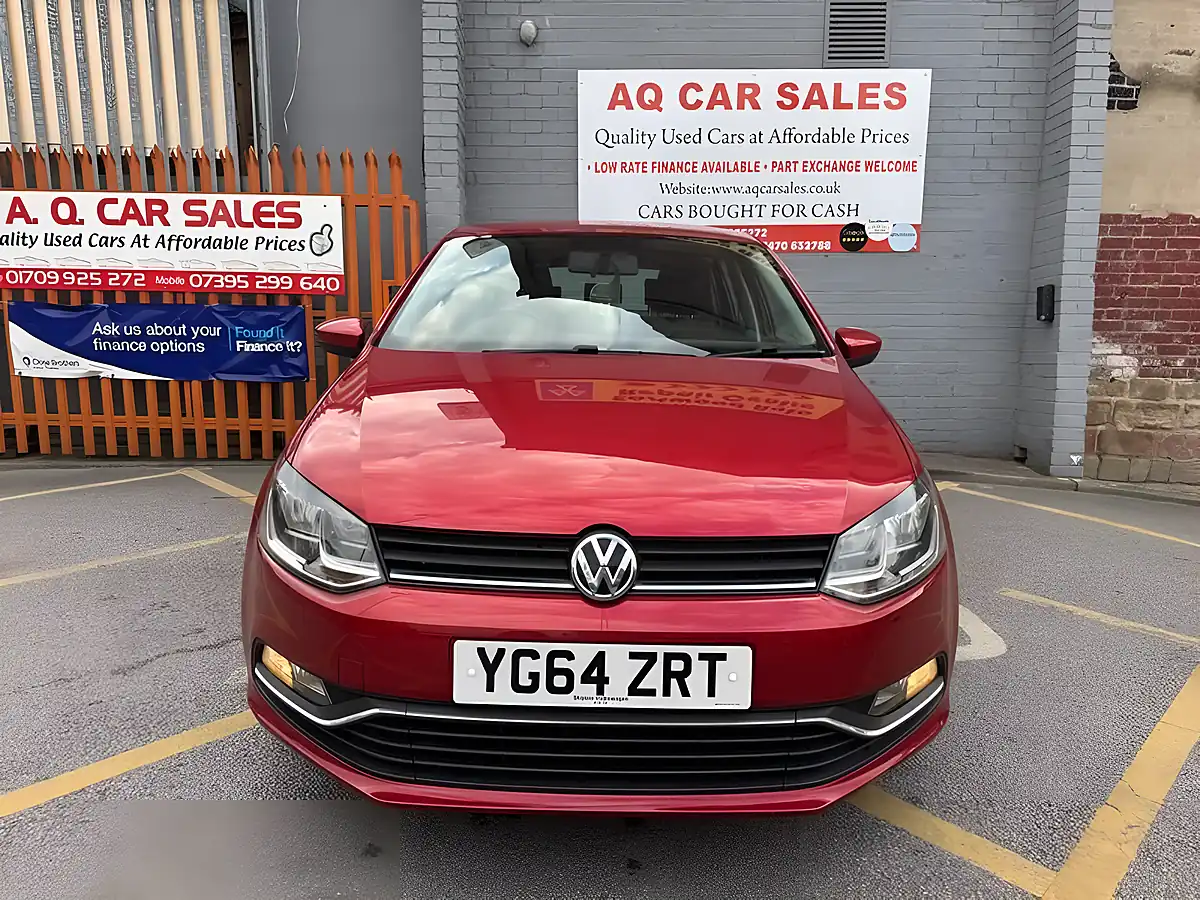 Used 2014 Volkswagen Polo Se Red - Interior and Exterior details 2