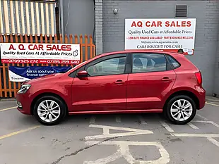 Used 2014 Volkswagen Polo Se Red - Interior and Exterior details 4