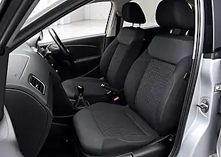 Used 2014 Volkswagen Polo Se Silver - Interior and Exterior details 10