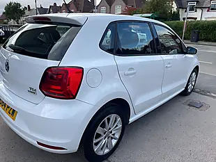 Used 2014 Volkswagen Polo Se White - Interior and Exterior details 19