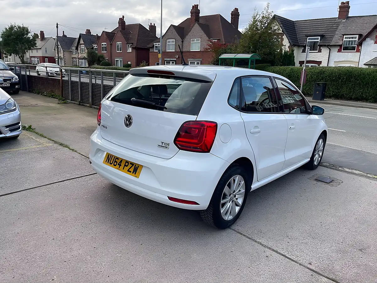 Used 2014 Volkswagen Polo Se White - Interior and Exterior details 2