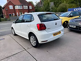 Used 2014 Volkswagen Polo Se White - Interior and Exterior details 5