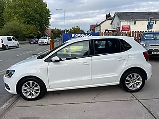 Used 2014 Volkswagen Polo Se White - Interior and Exterior details 6