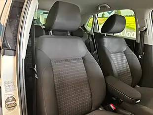Used 2014 Volkswagen Polo Sel Bluemotion Tech White - Interior and Exterior details 15