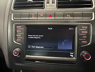 Used 2014 Volkswagen Polo Sel Grey - Interior and Exterior details 19