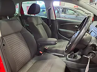 Used 2014 Volkswagen Polo Sel Red - Interior and Exterior details 6