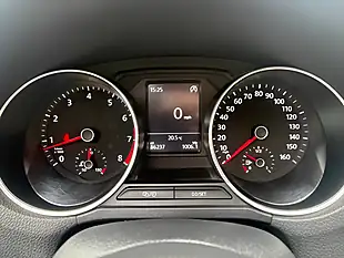 Used 2014 Volkswagen Polo Sel Silver - Interior and Exterior details 20