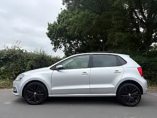 Used 2014 Volkswagen Polo Sel Silver - Interior and Exterior details 4