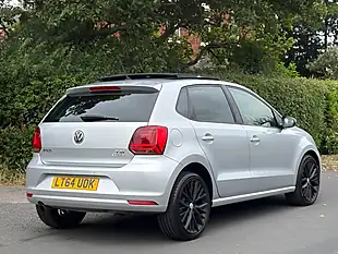Used 2014 Volkswagen Polo Sel Silver - Interior and Exterior details 8