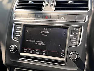 Used 2014 Volkswagen Polo Sel White - Interior and Exterior details 16