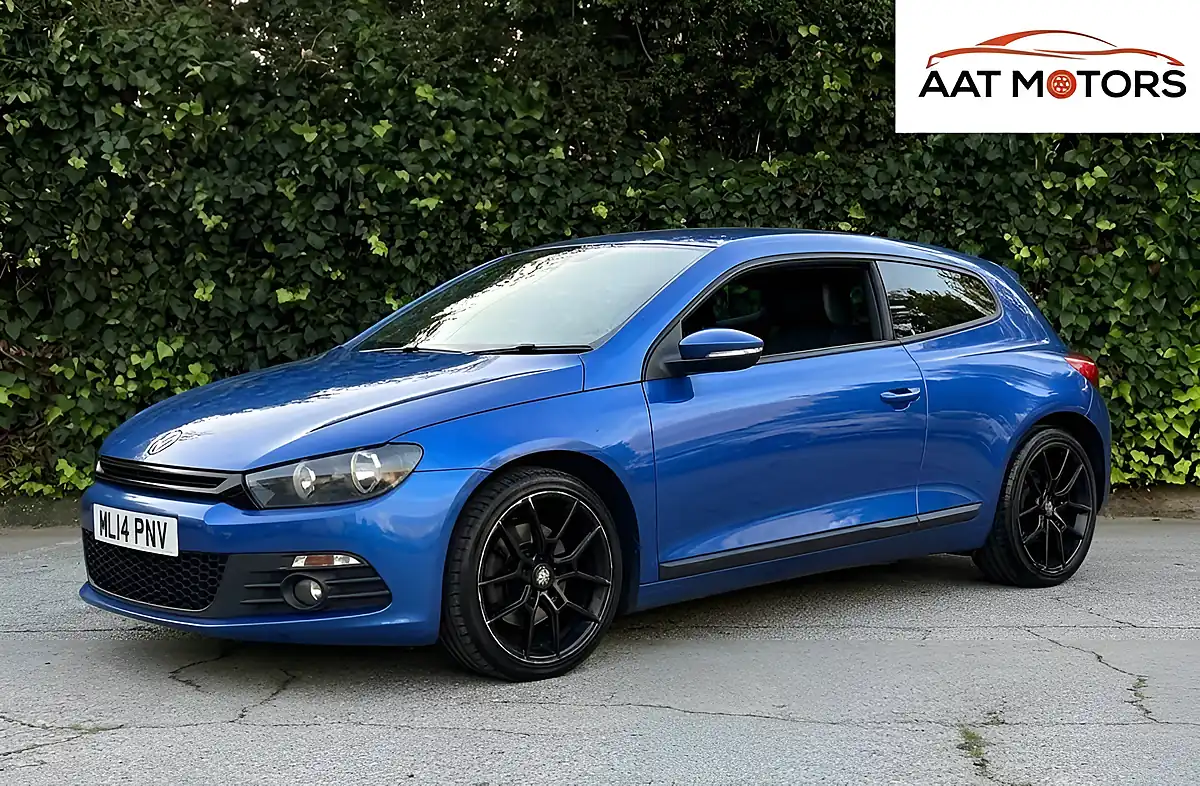Used 2014 Volkswagen Scirocco Bluemotion Tech Blue - Interior and Exterior details 3